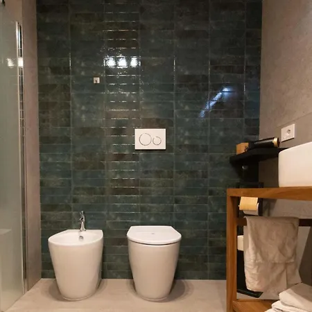 Centro Storico & 4* 만프레도니아